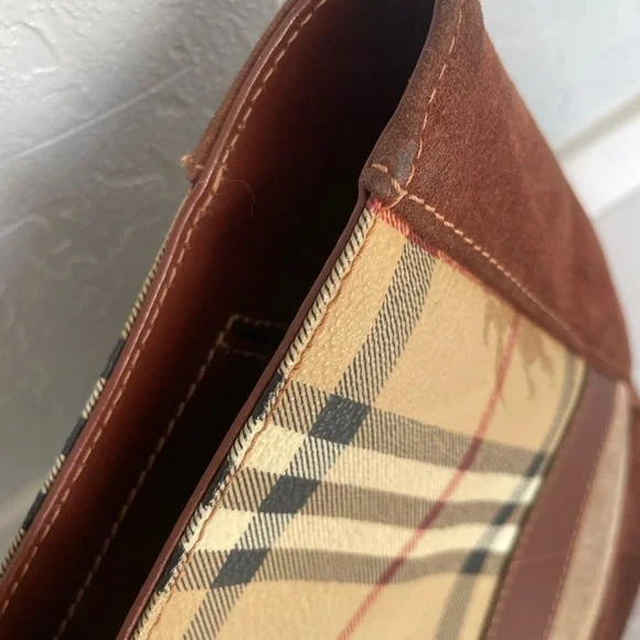 Vintage Burberry Plaid Tartan & Suede Bag - Picture 9 of 11